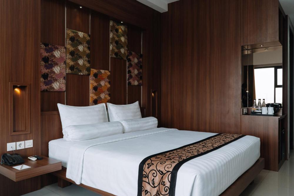 Anugrah Hotel Sukabumi Eksteriør bilde