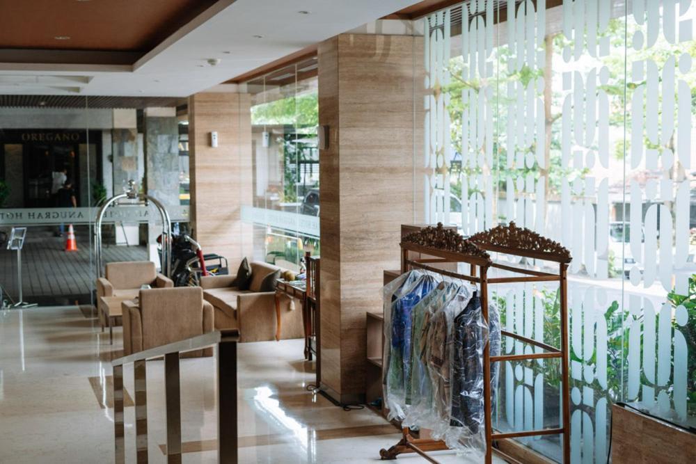 Anugrah Hotel Sukabumi Eksteriør bilde