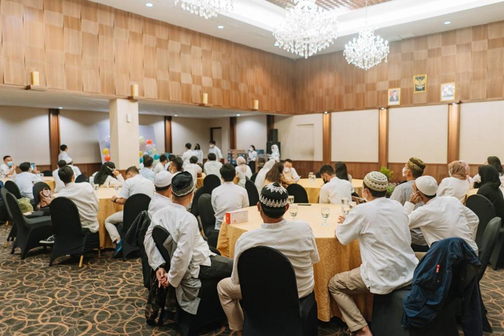 Anugrah Hotel Sukabumi Eksteriør bilde