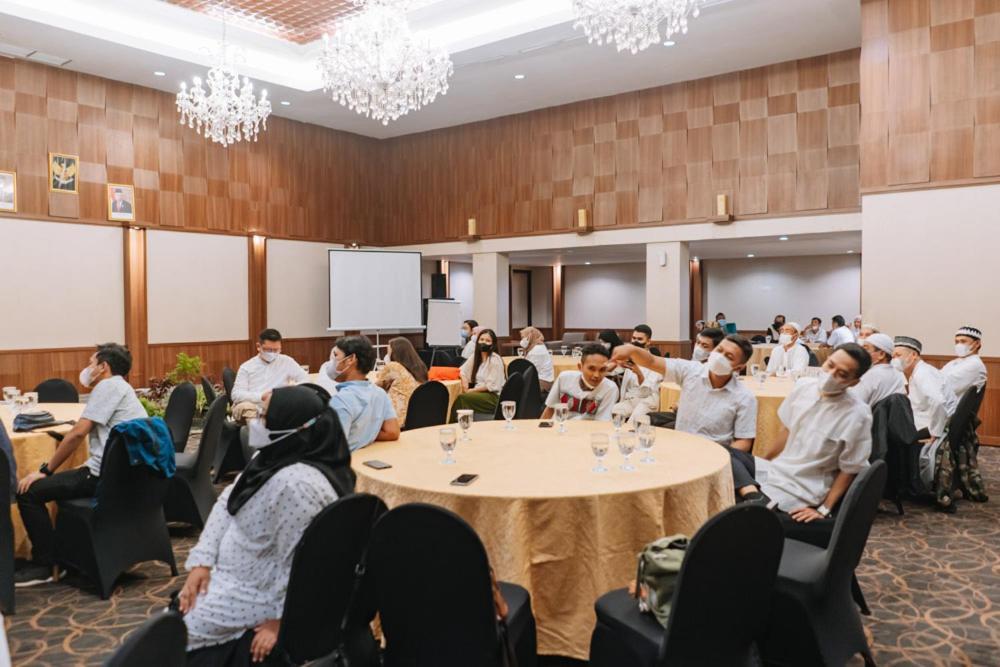 Anugrah Hotel Sukabumi Eksteriør bilde