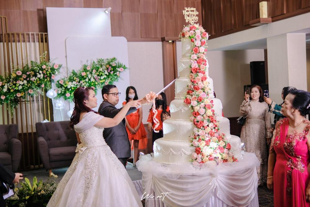 Anugrah Hotel Sukabumi Eksteriør bilde